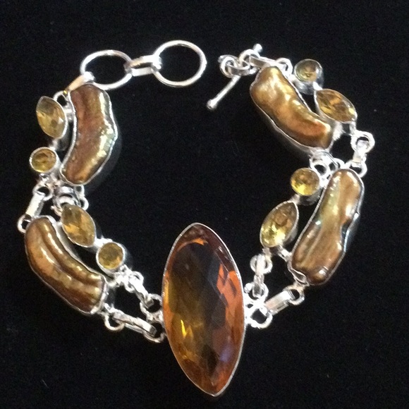 Unusual Citrine & Golden Pearl Bracelet - Picture 10 of 14